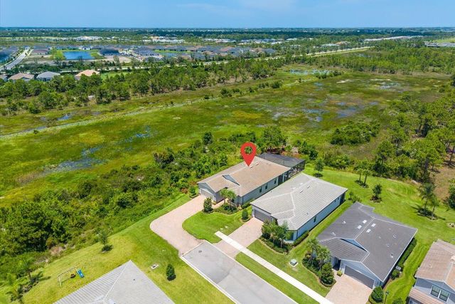 415 SE Crathes Street SE, Port St. Lucie, FL 34984