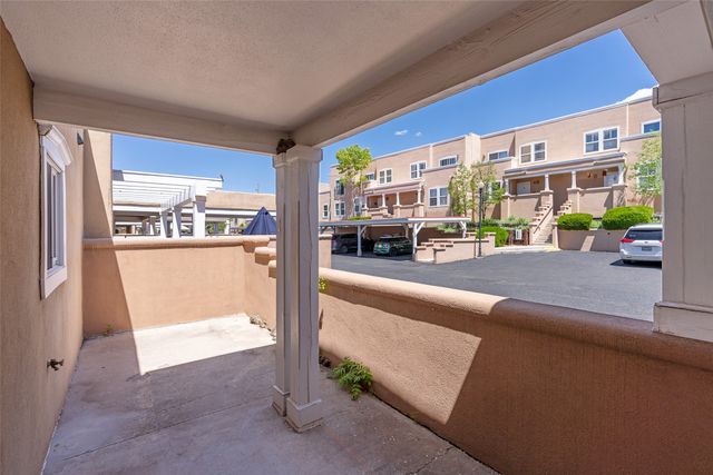 663 Bishops Lodge Rd 59, Santa Fe, NM 87501