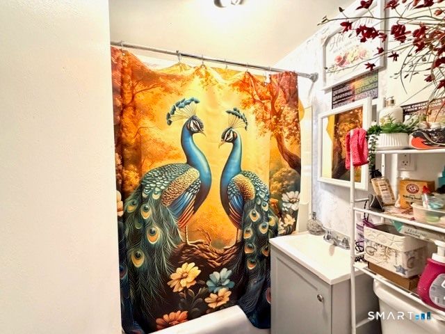 185 Grandview Avenue, Bridgeport, CT 06606