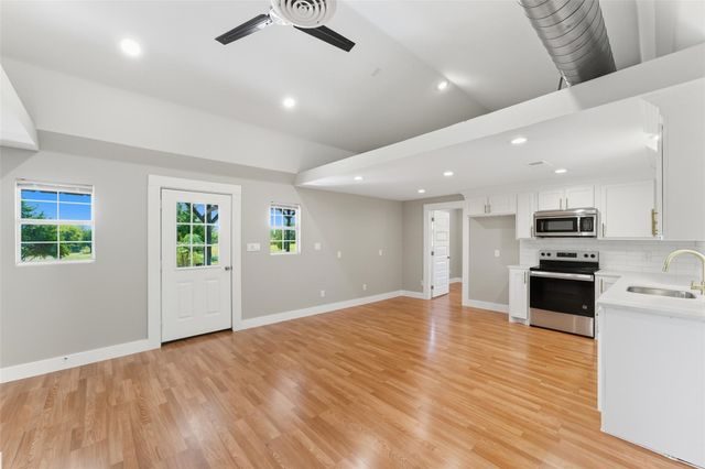 1431 Fm 85, Ennis, TX 75119