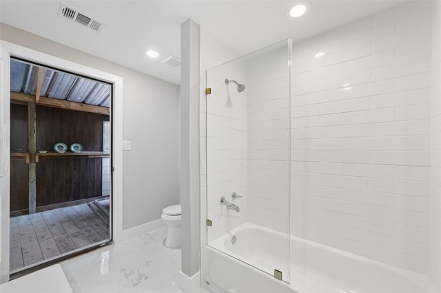 1431 Fm 85, Ennis, TX 75119