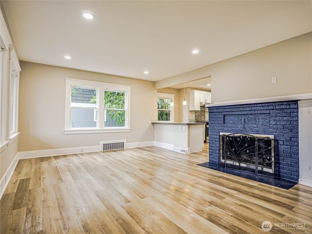 3616 S J Street, Tacoma, WA 98418