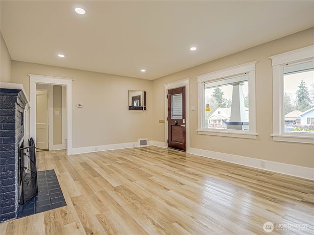 3616 S J Street, Tacoma, WA 98418