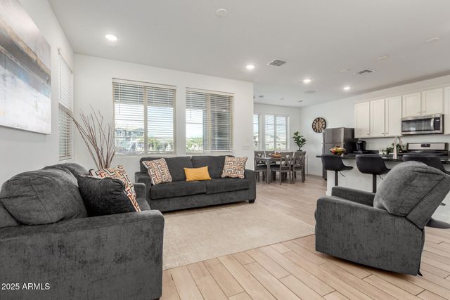 9434 E SUPERNOVA Drive, Mesa, AZ 85212