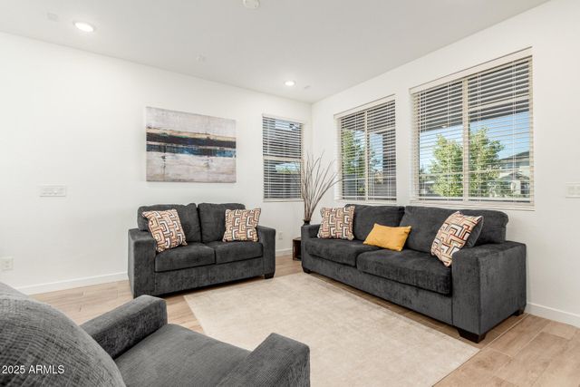 9434 E SUPERNOVA Drive, Mesa, AZ 85212