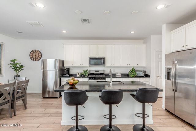 9434 E SUPERNOVA Drive, Mesa, AZ 85212