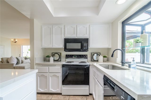 917 Van Ness Court, Costa Mesa, CA 92626