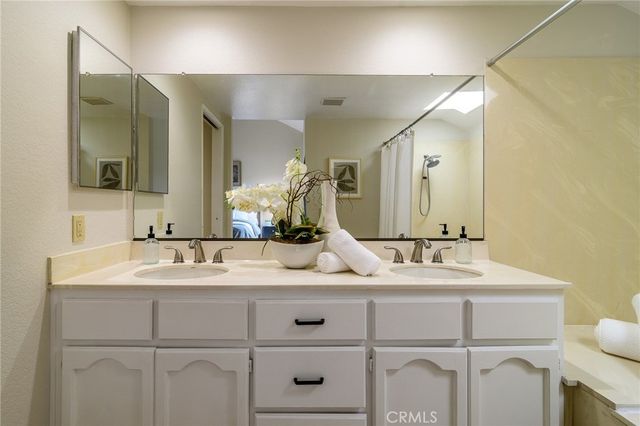 917 Van Ness Court, Costa Mesa, CA 92626