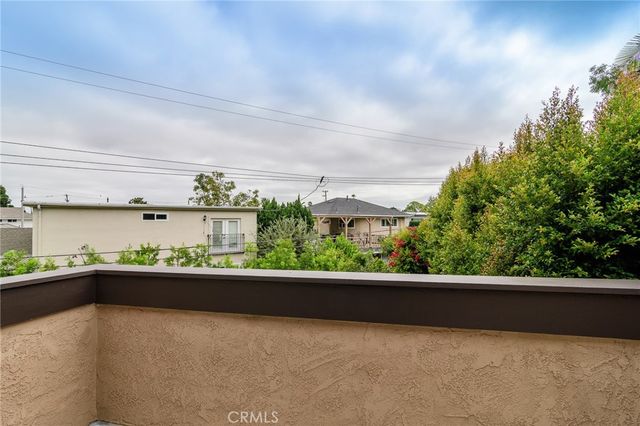 917 Van Ness Court, Costa Mesa, CA 92626