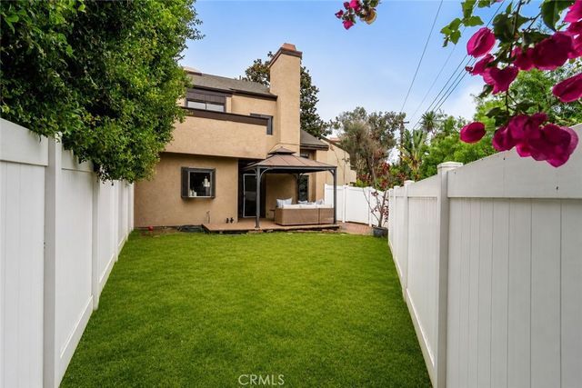 917 Van Ness Court, Costa Mesa, CA 92626