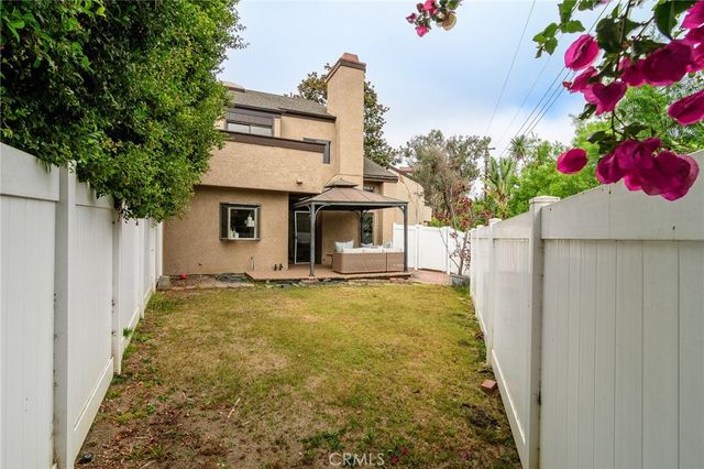 917 Van Ness Court, Costa Mesa, CA 92626