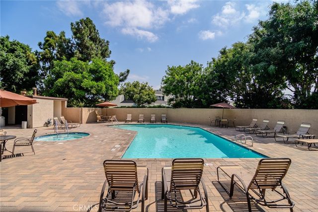 917 Van Ness Court, Costa Mesa, CA 92626