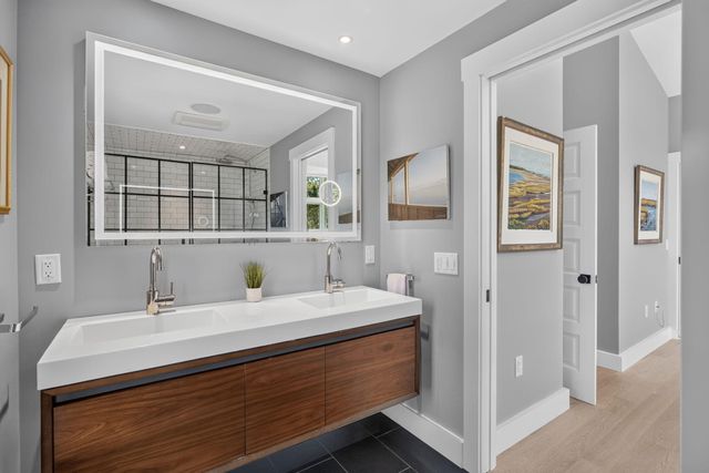 168 Bradford Street Extension Unit 3, Provincetown, MA 02657
