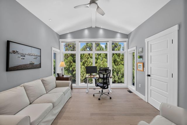 168 Bradford Street Extension Unit 3, Provincetown, MA 02657