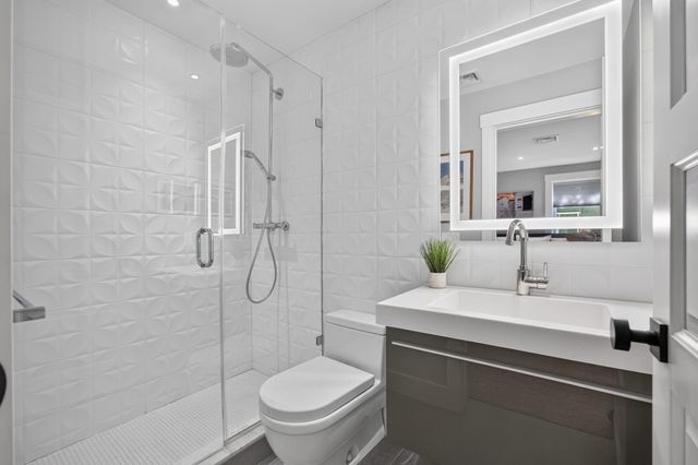 168 Bradford Street Extension Unit 3, Provincetown, MA 02657