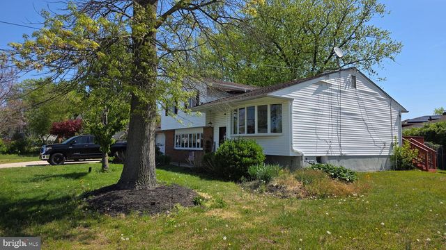 48 PRINCETON DR, Delran, NJ 08075