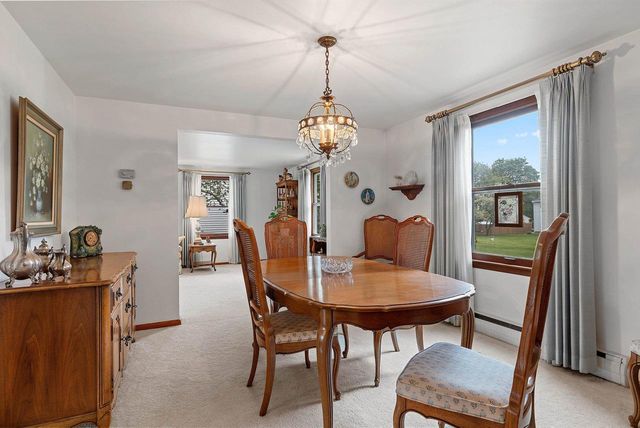 300 TOWER VIEW DRIVE, Green Bay, WI 54301