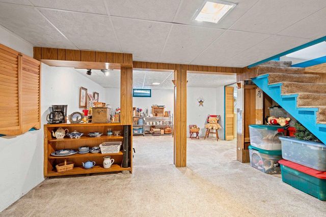 300 TOWER VIEW DRIVE, Green Bay, WI 54301