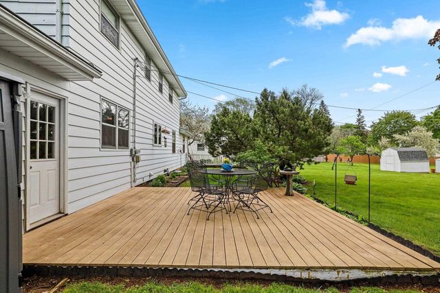 300 TOWER VIEW DRIVE, Green Bay, WI 54301