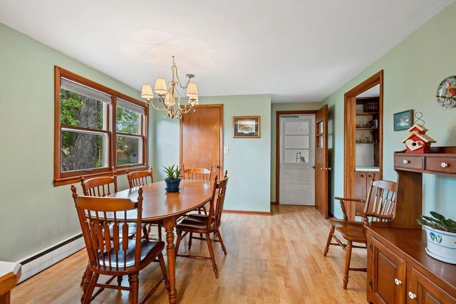 300 TOWER VIEW DRIVE, Green Bay, WI 54301