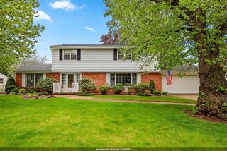 300 TOWER VIEW DRIVE, Green Bay, WI 54301