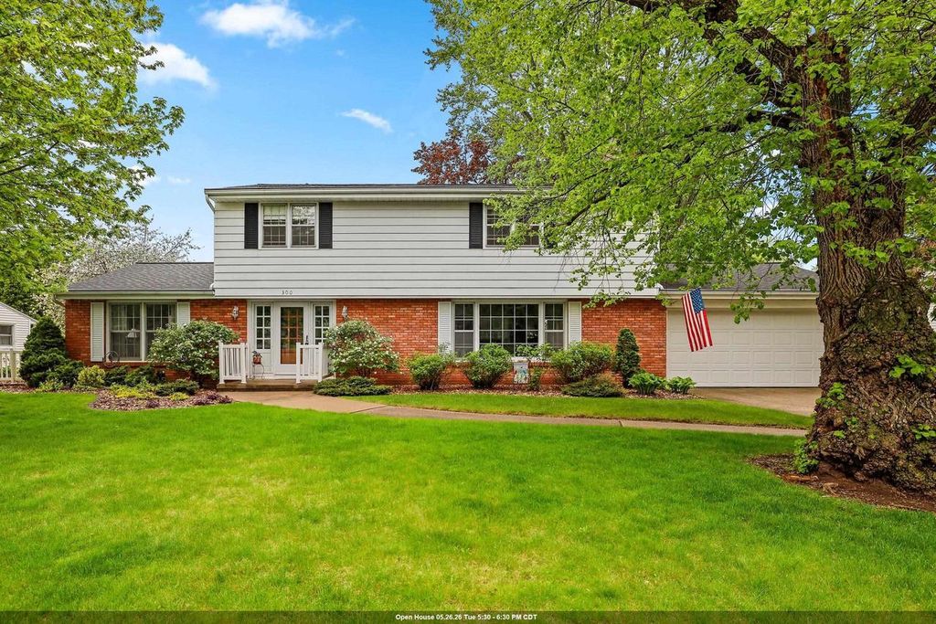 300 TOWER VIEW DRIVE, Green Bay, WI 54301