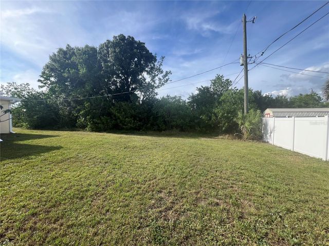249 SEMINOLE BOULEVARD NW, Port Charlotte, FL 33952