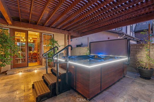 780 W Aster Place, Santa Ana, CA 92706