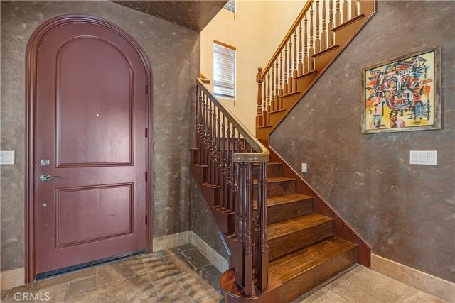 780 W Aster Place, Santa Ana, CA 92706