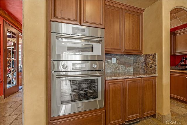 780 W Aster Place, Santa Ana, CA 92706