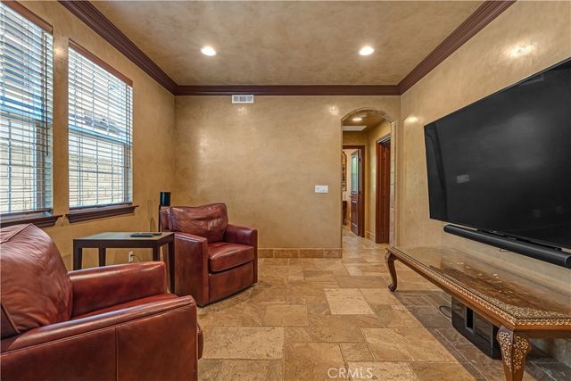 780 W Aster Place, Santa Ana, CA 92706