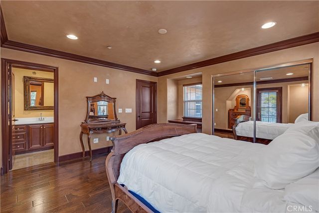 780 W Aster Place, Santa Ana, CA 92706