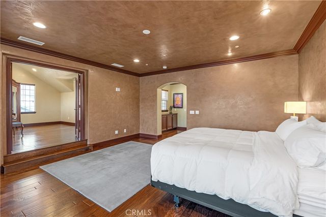 780 W Aster Place, Santa Ana, CA 92706