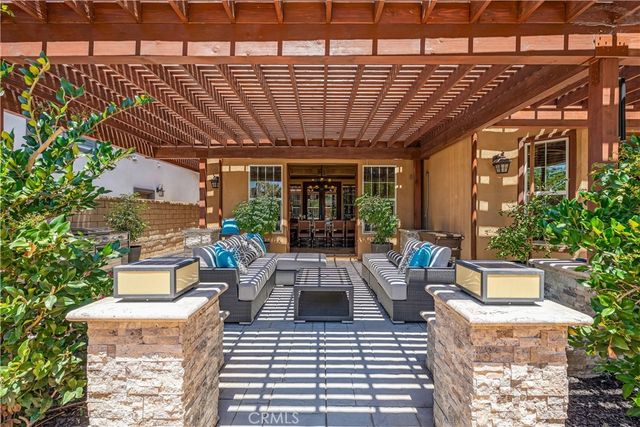 780 W Aster Place, Santa Ana, CA 92706