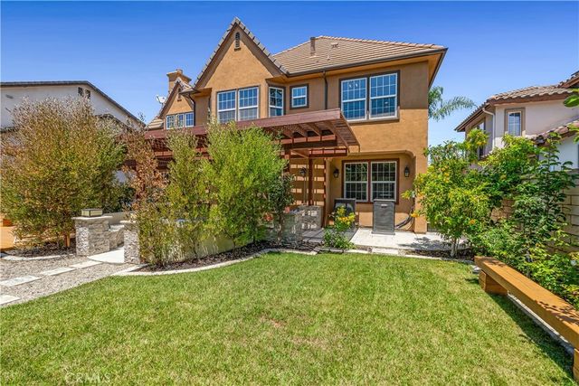 780 W Aster Place, Santa Ana, CA 92706