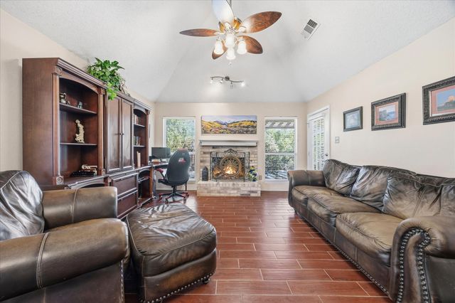 6412 Bluebonnet Drive, Rowlett, TX 75089