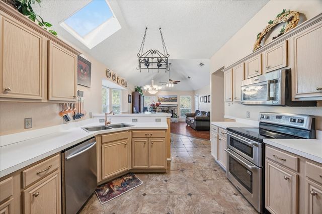 6412 Bluebonnet Drive, Rowlett, TX 75089