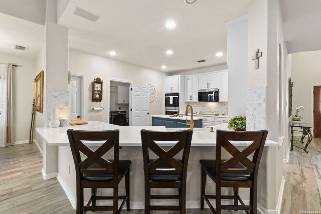 201 Kensington, Cibolo, TX 78108