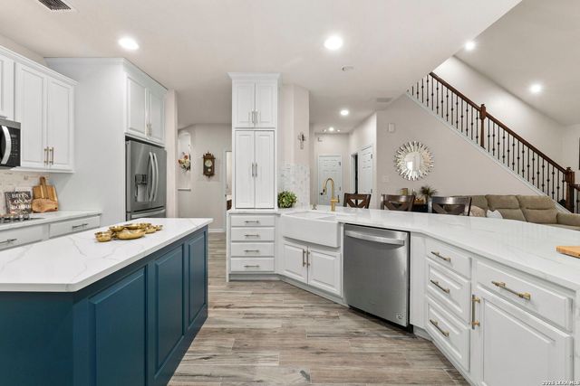 201 Kensington, Cibolo, TX 78108