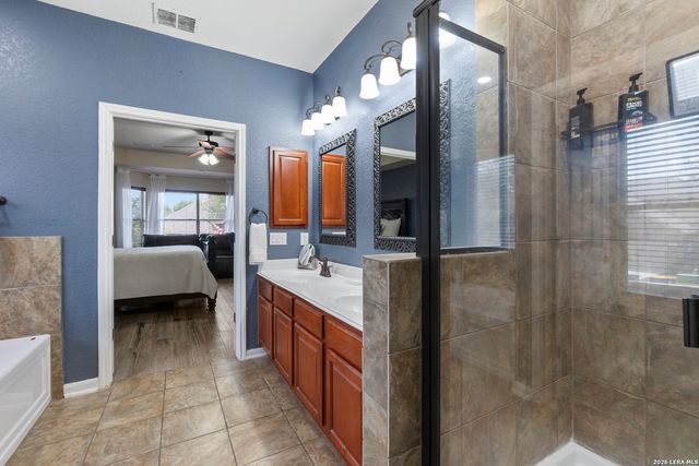 201 Kensington, Cibolo, TX 78108
