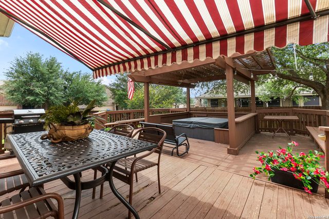 201 Kensington, Cibolo, TX 78108