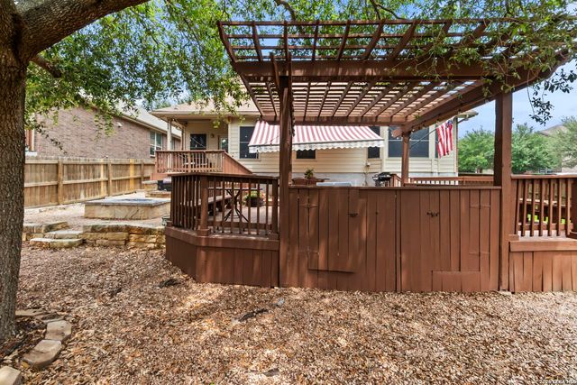 201 Kensington, Cibolo, TX 78108