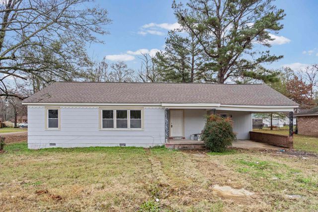 210 WEST ST, Batesville, MS 38606