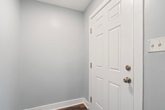 210 WEST ST, Batesville, MS 38606