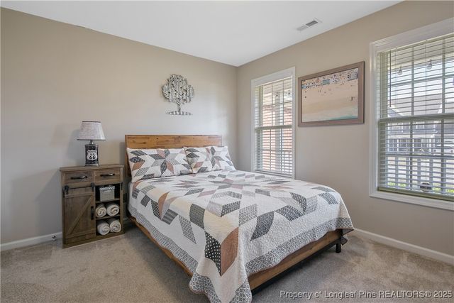 573 Thorncliff Drive, Raeford, NC 28376