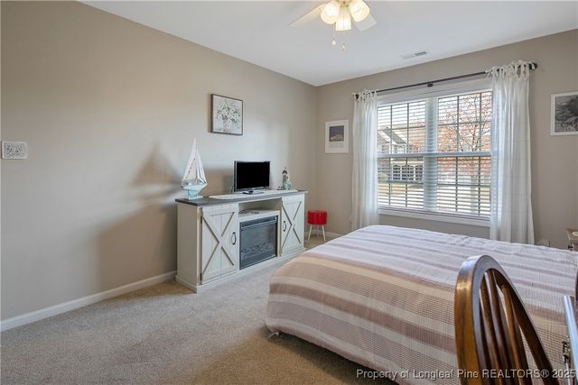 573 Thorncliff Drive, Raeford, NC 28376