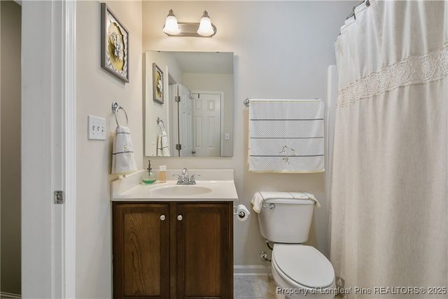 573 Thorncliff Drive, Raeford, NC 28376