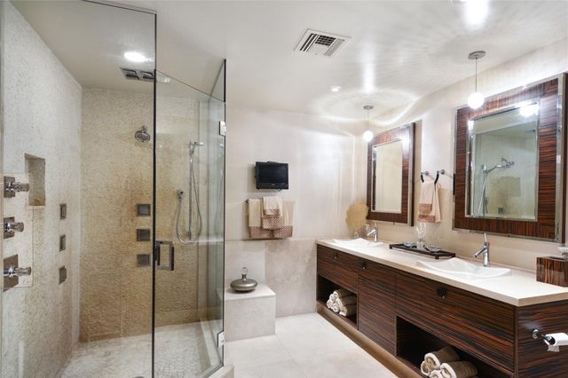 1 N Fort Lauderdale Beach Boulevard Lp 2302, Fort Lauderdale, FL 33304