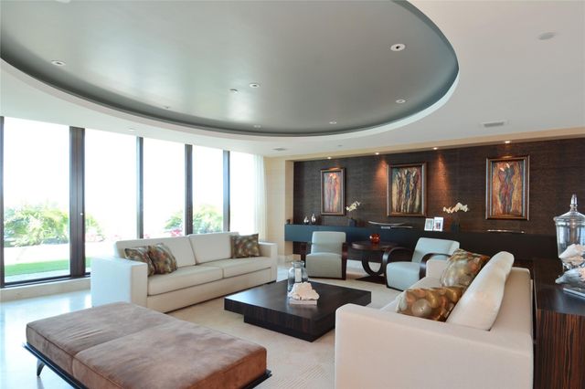 1 N Fort Lauderdale Beach Boulevard Lp 2302, Fort Lauderdale, FL 33304