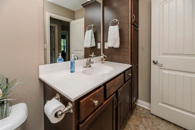 7520 W GOLDEN WILLOW DR, Columbia, MO 65202